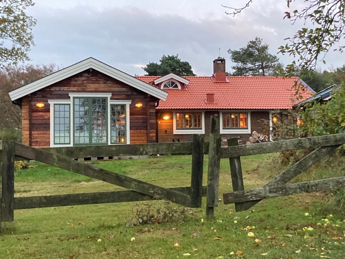 Sjoestugan Vallersvik Frillesås Eksteriør bilde
